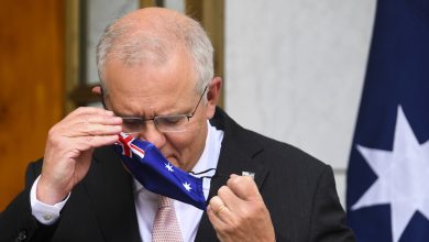 How do economists judge Australia’s response to the COVID pandemic?